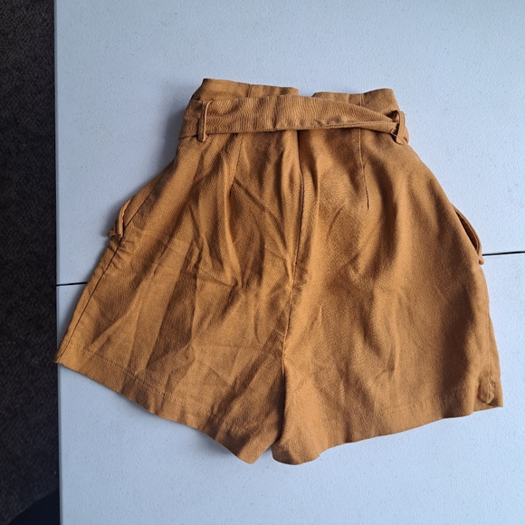 Lush High-Waisted Mustard Color Shorts - Picture 4 of 4